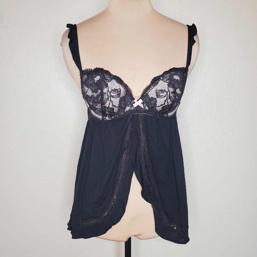 Victorias Secret Ultra Soft Peek-a-boo Flyaway Babydoll Chemise Black…